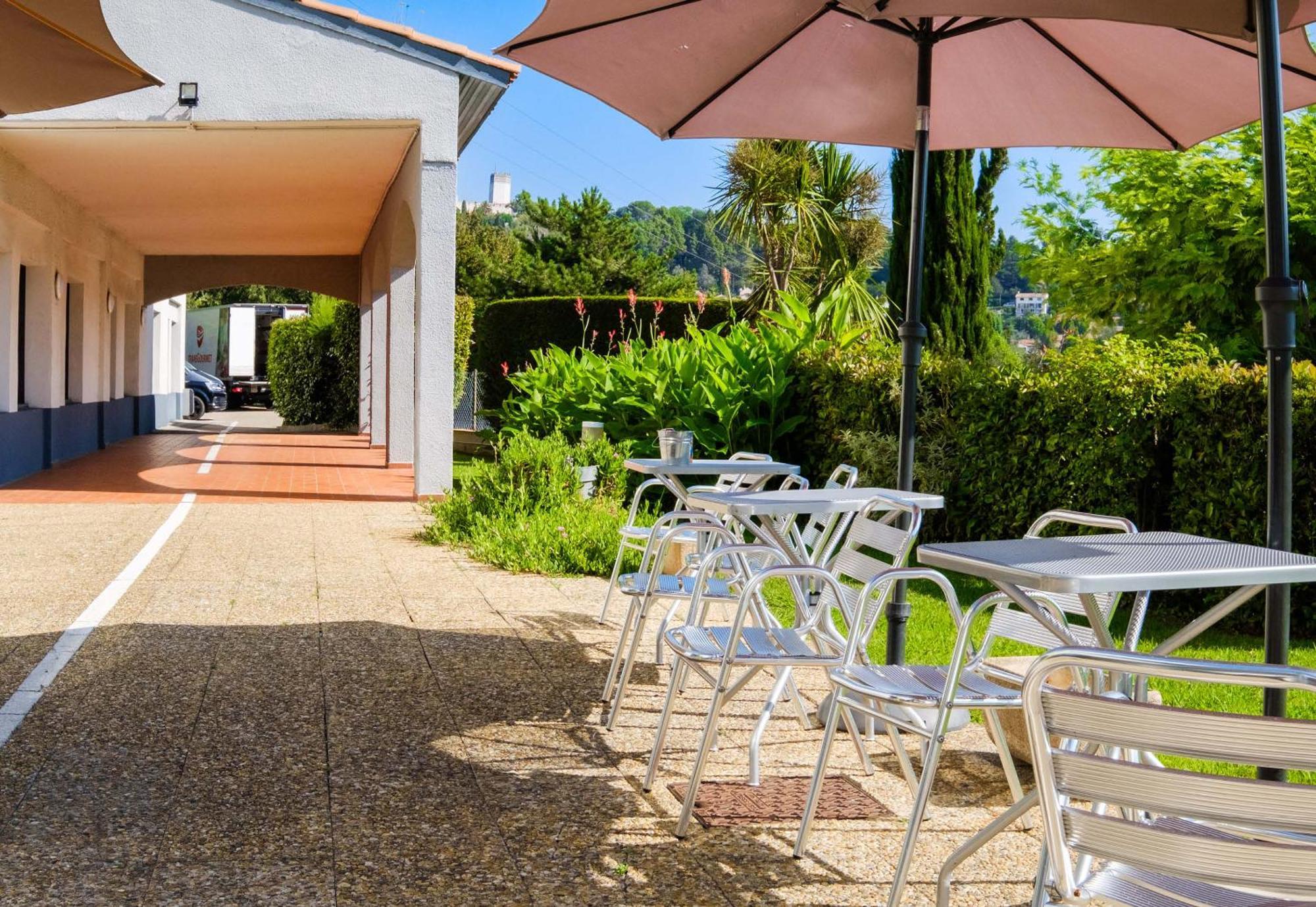 Loubet Village Hotel